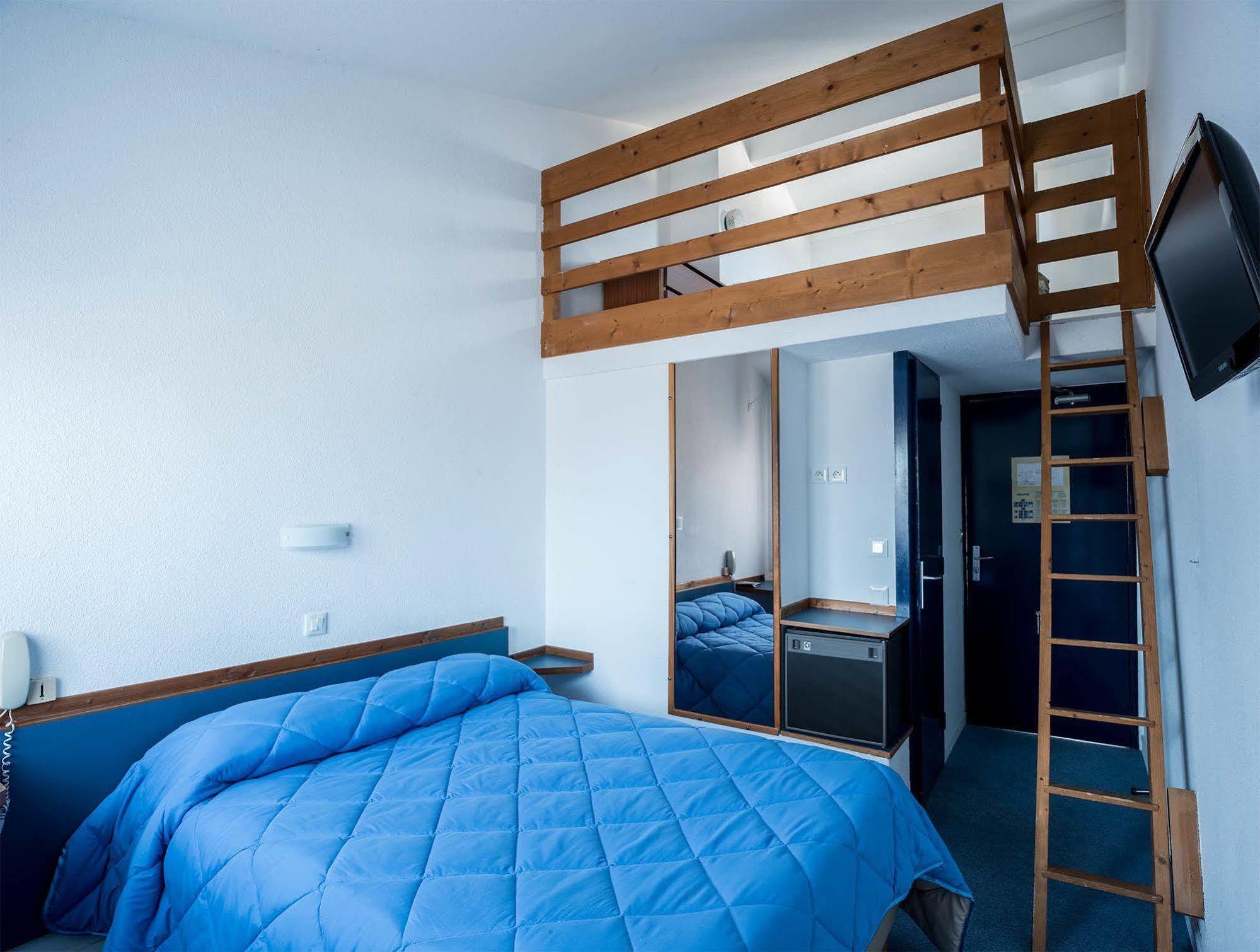 Hotel Lumiere Des Alpes Bron Buitenkant foto
